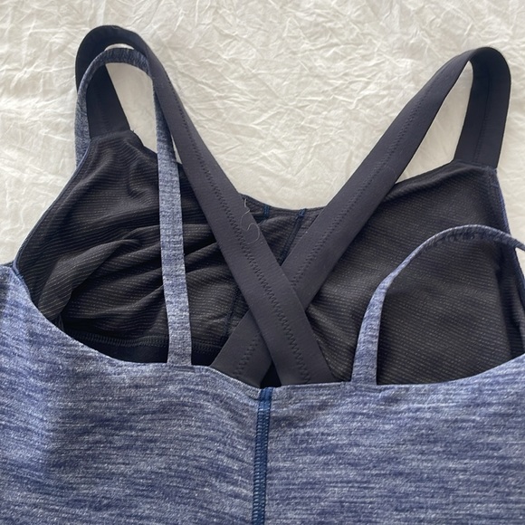 LULULEMON 4 STRAPS BRA TANK - Picture 4 of 6